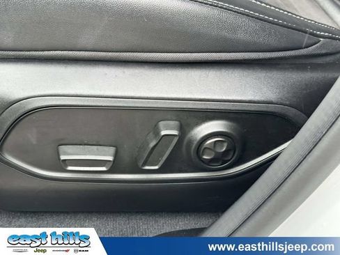 Used 2023 Jeep Grand Cherokee Altitude AWD/4WD image 16