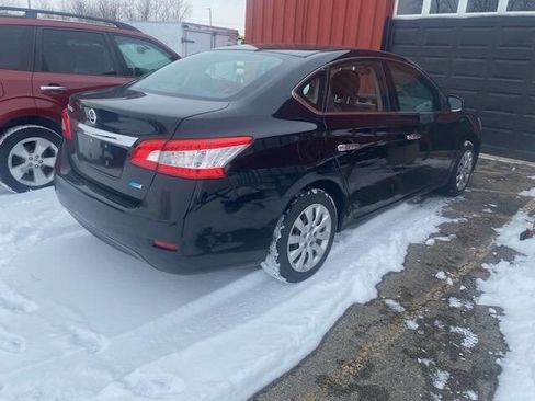 Used 2014 Nissan Sentra S image 2