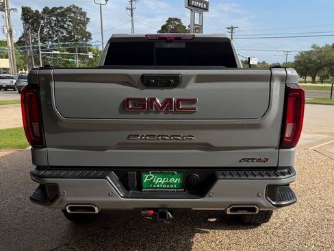 Certified 2025 GMC Sierra 1500 AT4 w/ AT4 Premium Package image 5