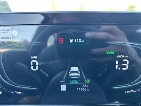 Certified 2025 Kia Sportage LX FWD image 18
