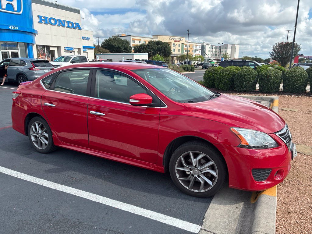 Used 2015 Nissan Sentra SR FWD image 8