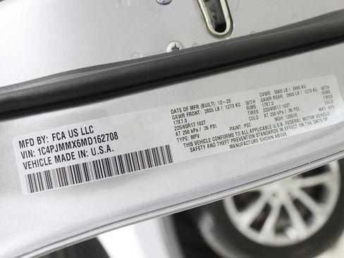 Used 2021 Jeep Cherokee Latitude Lux image 36