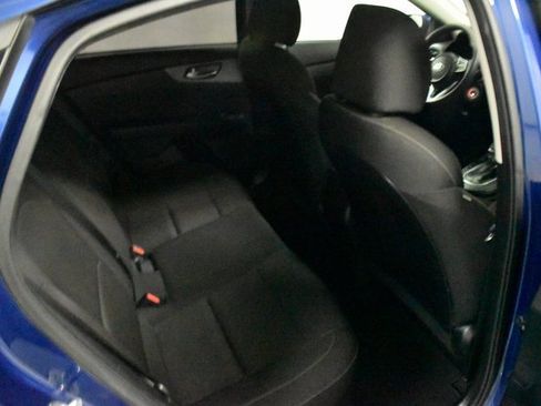 Used 2019 Kia Forte LXS image 17