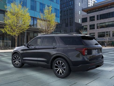 New 2026 Ford Explorer ST-Line AWD/4WD image 4