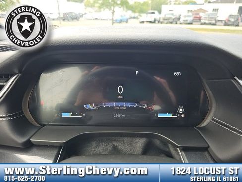 Used 2022 Jeep Grand Cherokee L Laredo image 15