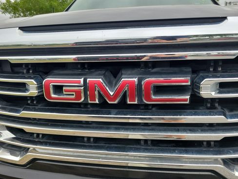 Used 2019 GMC Sierra 1500 SLT w/ SLT Premium Plus Package AWD/4WD image 6