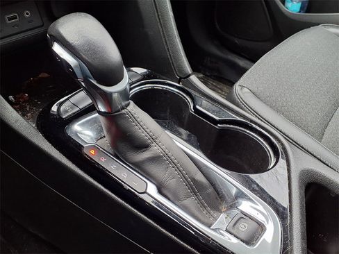 Used 2020 Buick Encore GX Select w/ Sport Touring Package image 23