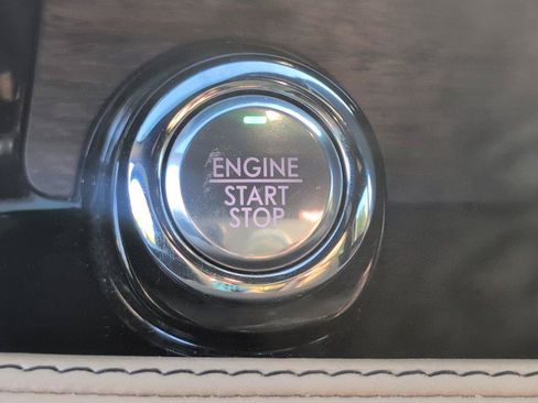 Used 2022 Lincoln Corsair Reserve w/ Elements Package FWD image 26