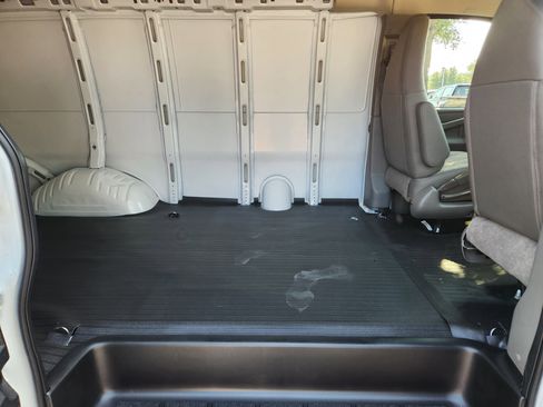 New 2025 Chevrolet Express 2500 w/ Driver Convenience Package image 28