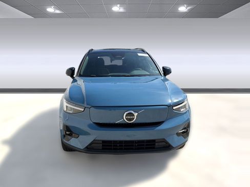 Used 2023 Polestar Polestar 2 Long Range Dual Motor w/ Pilot Pack image 6