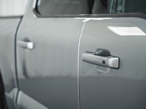 Certified 2023 Ford F150 Lariat w/ Equipment Group 502A High image 22