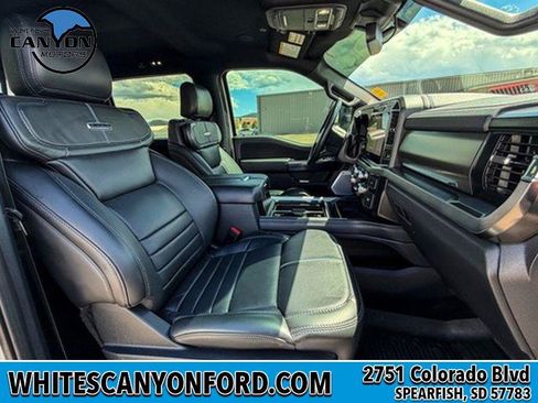 Used 2026 Ford F450 Platinum w/ FX4 Off-Road Package AWD/4WD image 12