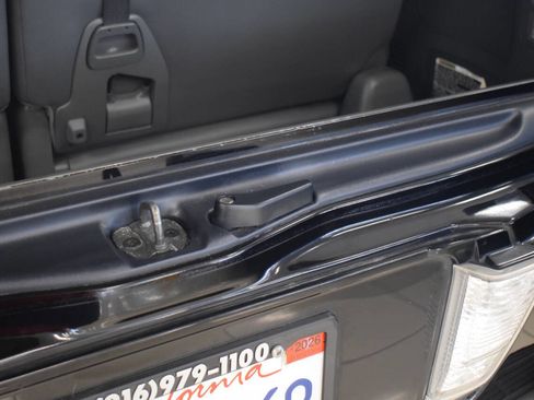 Used 2008 Lexus LX 570 4WD image 26