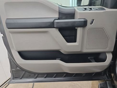 Used 2020 Ford F250 XL w/ STX Appearance Package image 10