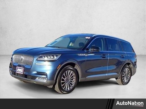 Used 2020 Lincoln Aviator Reserve w/ Elements Package Plus image 1