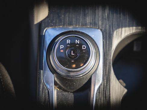 Certified 2025 Ford Escape Active image 28