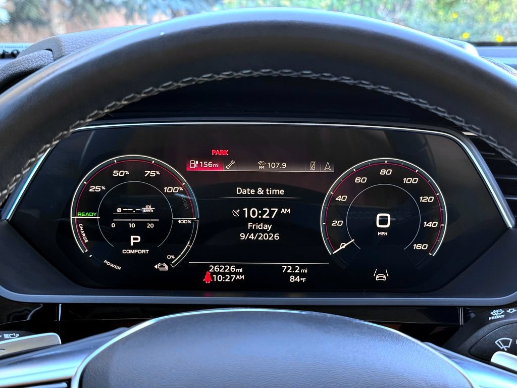 Used 2024 Audi Q8 e-tron Premium AWD/4WD image 24