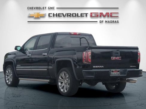 Used 2018 GMC Sierra 1500 Denali w/ Denali Ultimate Package AWD/4WD image 5