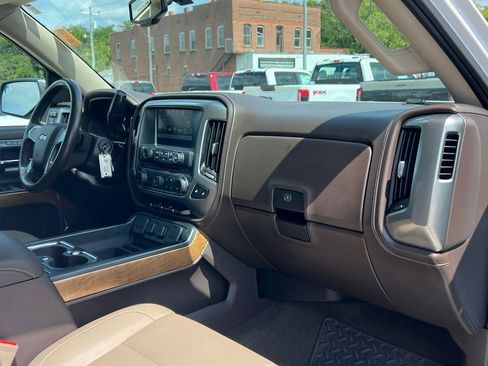 Used 2018 Chevrolet Silverado 1500 LTZ w/ Sport Package image 21
