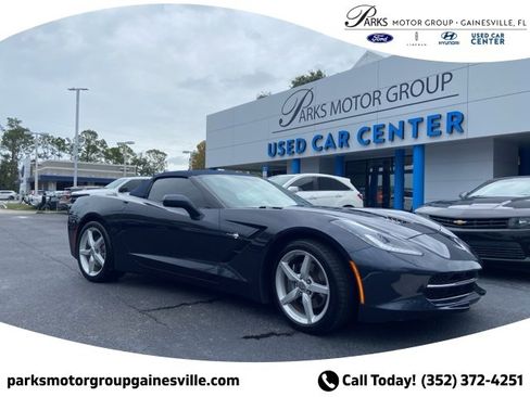 Used 2015 Chevrolet Corvette Stingray Convertible image 1