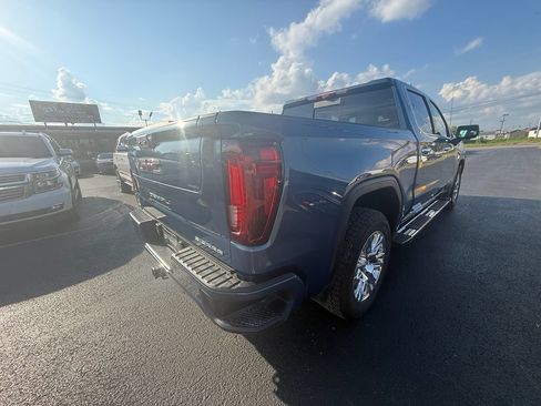 Used 2026 GMC Sierra 1500 Denali w/ Technology Package AWD/4WD image 3