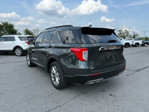 Used 2023 Ford Explorer XLT w/ Equipment Group 202A RWD image 4