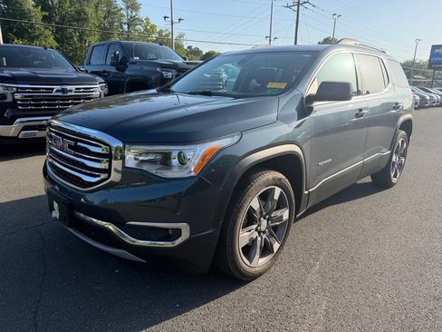 Used 2019 GMC Acadia SLT w/ LPO, Cargo Package AWD/4WD image 4