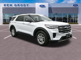 New 2026 Ford Explorer Active w/ Active Comfort Package RWD 360° Tour