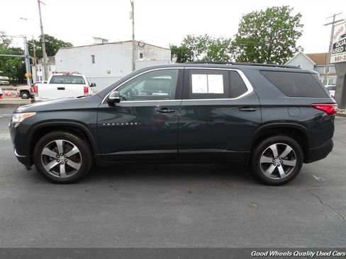 Used 2019 Chevrolet Traverse LT w/ LT Premium Package AWD/4WD image 8