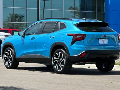 New 2026 Chevrolet Trax RS FWD image 6