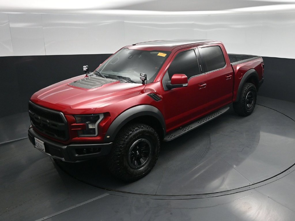 Used 2017 Ford F150 Raptor w/ Equipment Group 802A Luxury AWD/4WD image 33