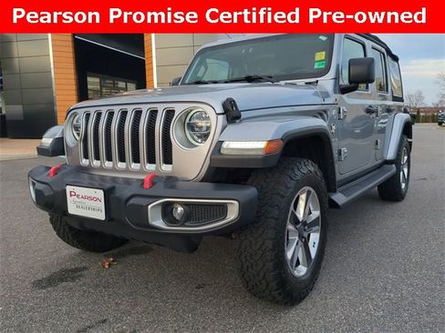 Used 2018 Jeep Wrangler Unlimited Sahara image 8