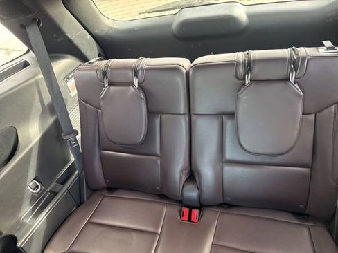 Used 2025 Ford Explorer Platinum w/ LUX Leather Package image 17