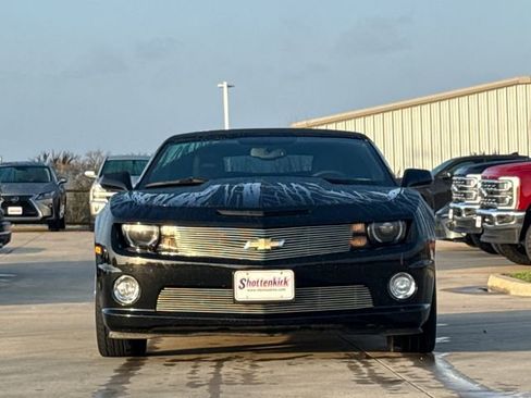 Used 2011 Chevrolet Camaro SS w/ RS Package image 2