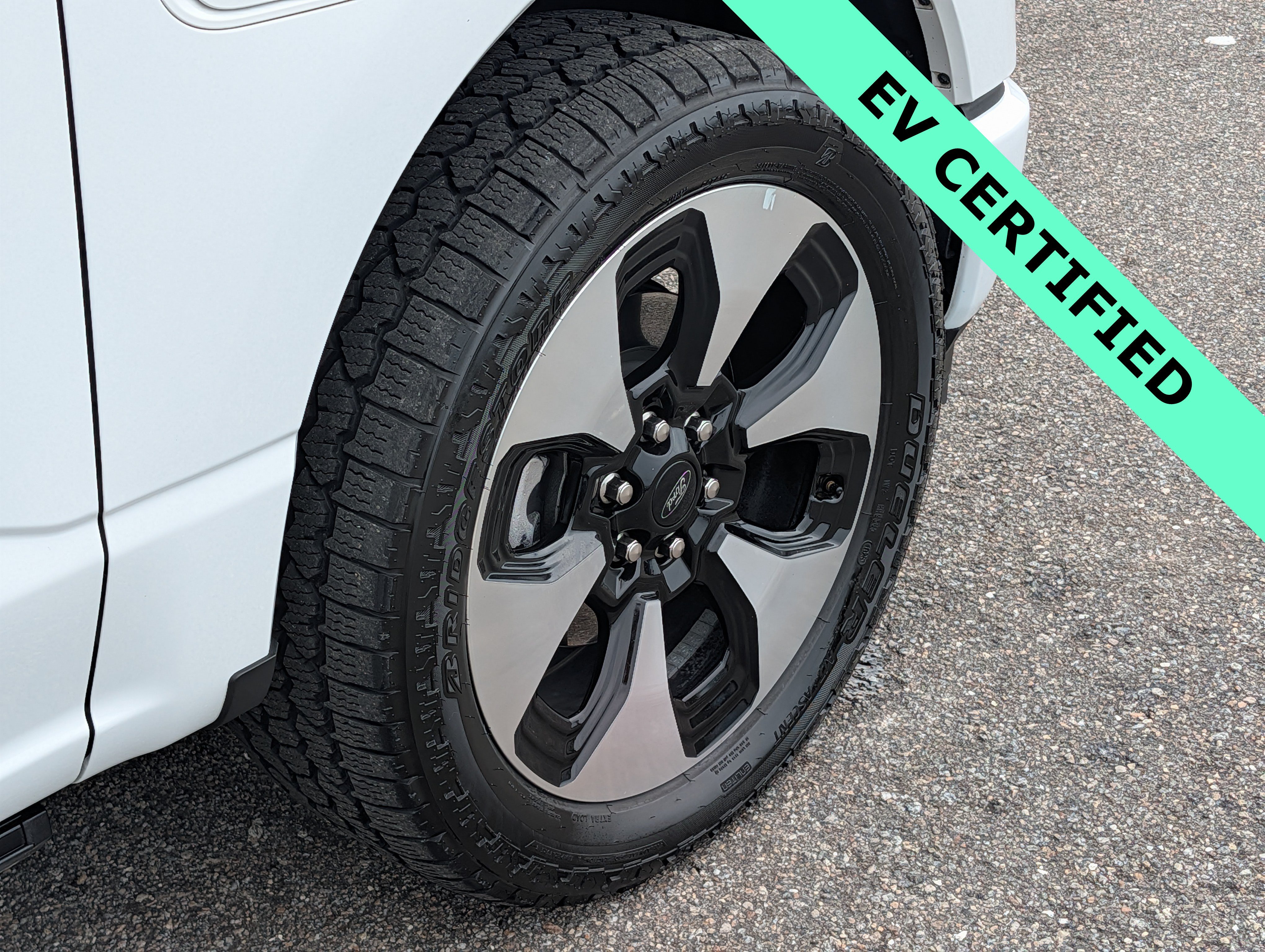 Certified 2023 Ford F150 Lightning Platinum AWD/4WD image 13