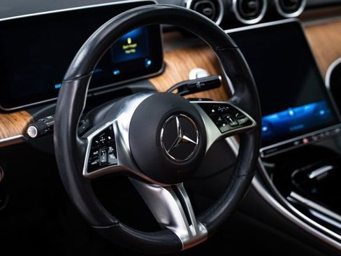 Used 2023 Mercedes-Benz C 300 4MATIC Sedan image 14