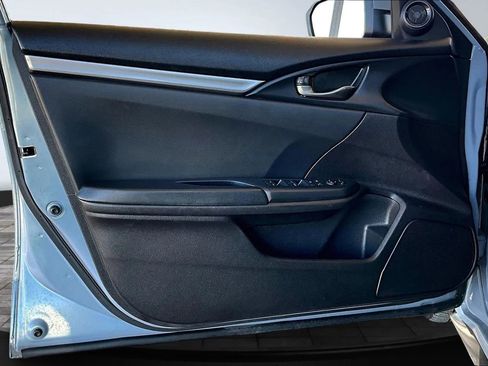 Used 2020 Honda Civic Sport image 17