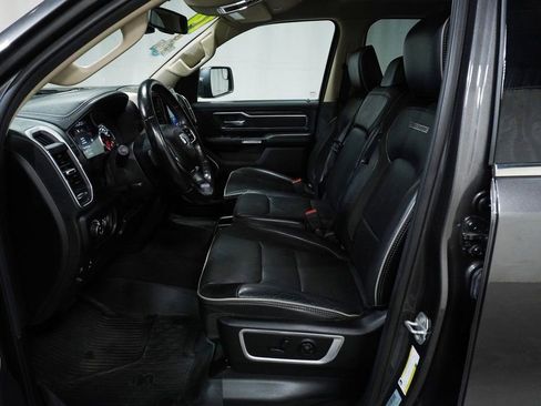 Used 2019 RAM 1500 Laramie image 10