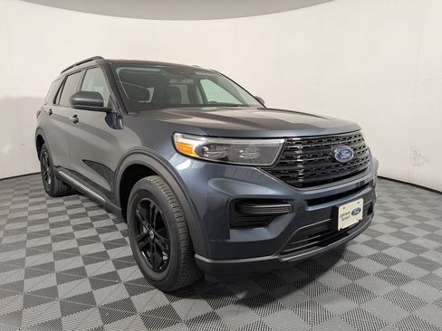 Certified 2023 Ford Explorer XLT AWD/4WD image 1