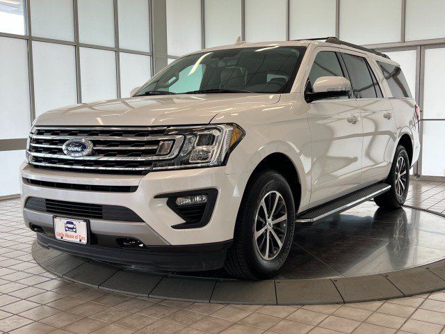 Used 2018 Ford Expedition Max XLT w/ Equipment Group 202A AWD/4WD image 3