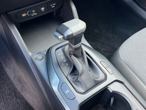 Certified 2025 Kia K4 LXS image 22