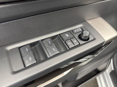 New 2026 Toyota Tundra Limited image 39