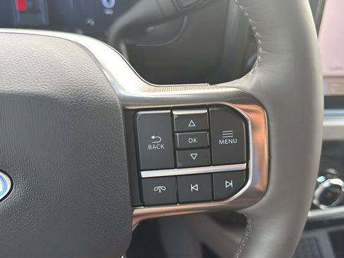 Used 2026 Ford F450 Platinum w/ Platinum Plus Package AWD/4WD image 24