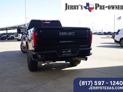 Used 2024 GMC Sierra 2500 Denali Ultimate w/ Max Trailering Package image 4