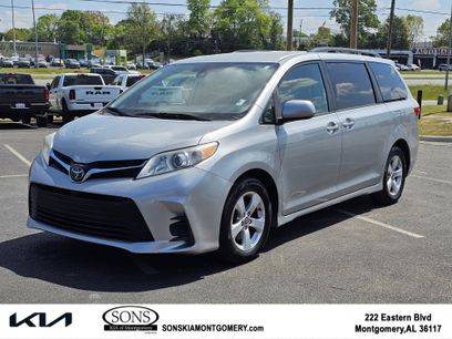Used 2019 Toyota Sienna LE