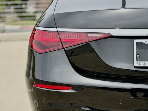 New 2026 Mercedes-Benz S 580 4MATIC Sedan image 13