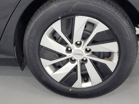 Used 2020 Nissan Altima 2.5 S image 11