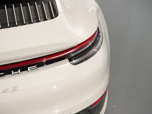 Used 2020 Porsche 911 Carrera 4S AWD/4WD image 27