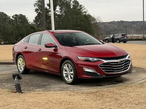 Used 2024 Chevrolet Malibu LT image 9