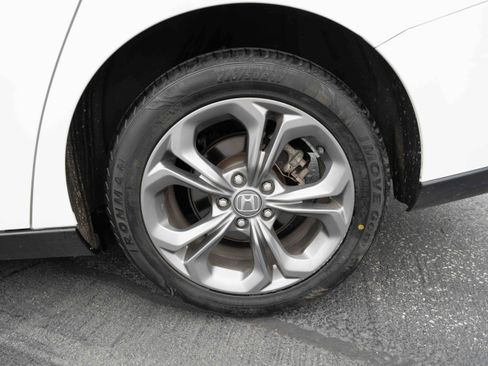 Used 2024 Honda Accord EX image 28